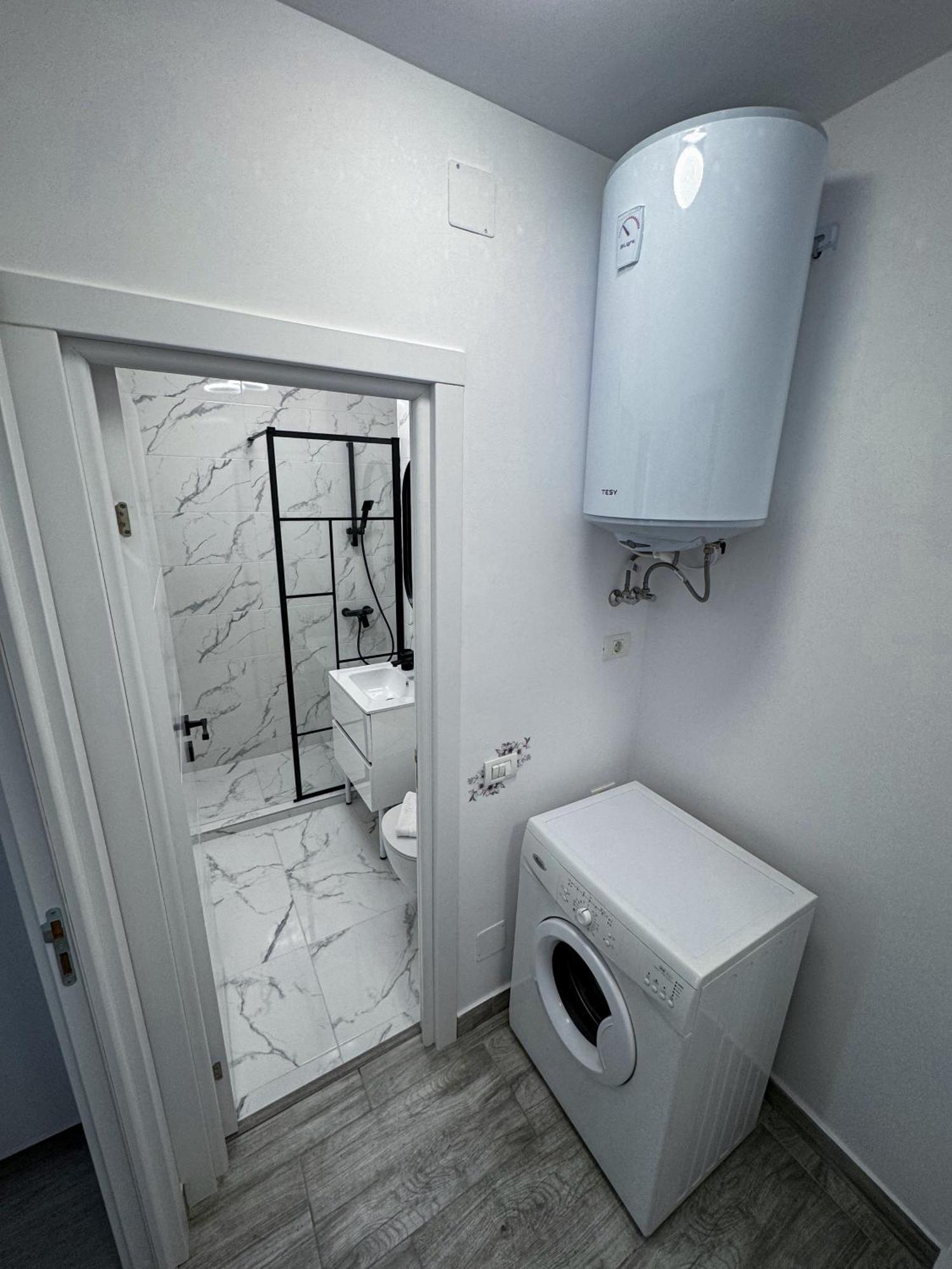 Elysian Apartament *